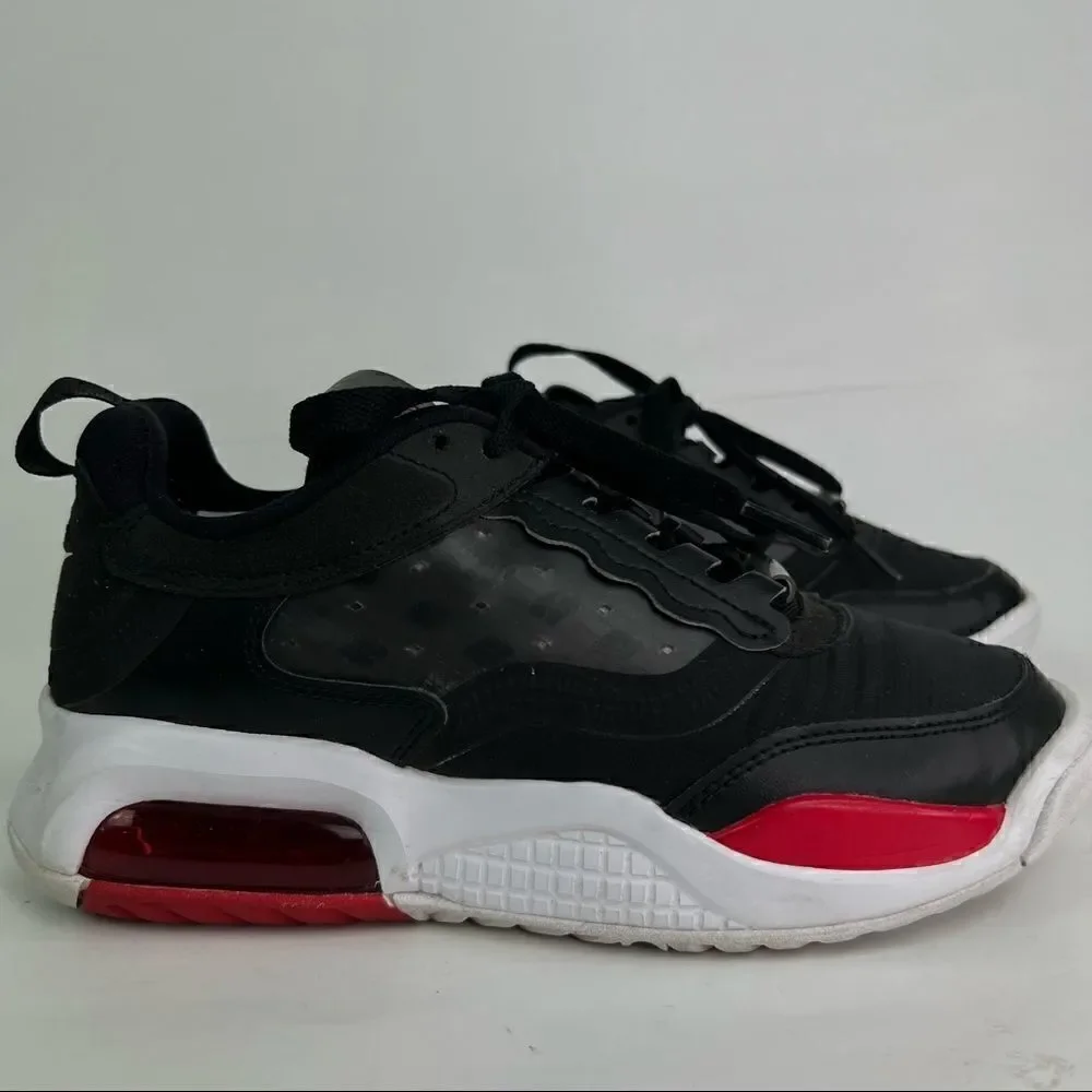 Nike Air Jordan Max 200 Jumpman black/gym red-white Youth 4.5 CD5161-006